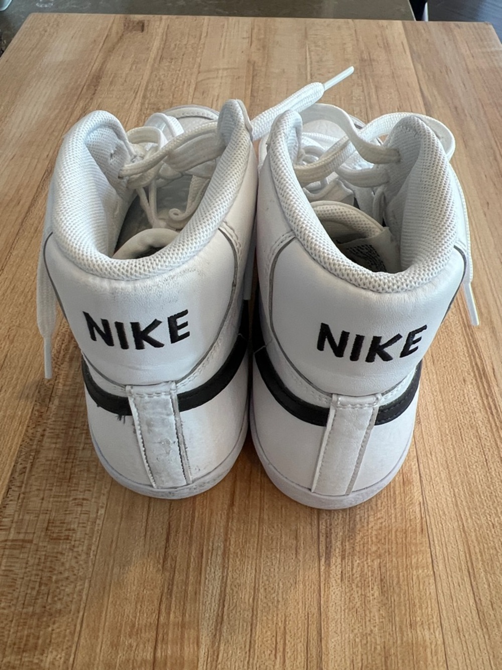 Nike White High-Top Blazers - size 5.5 youth - Picture 2 of 2